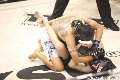 ธนพงศ์ ขุนหารแก้ว VS Patrick Sallin